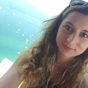 Meet your Posher, Lynda